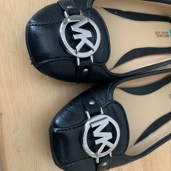 Michael Kors Black Flats - Picture 3 of 7